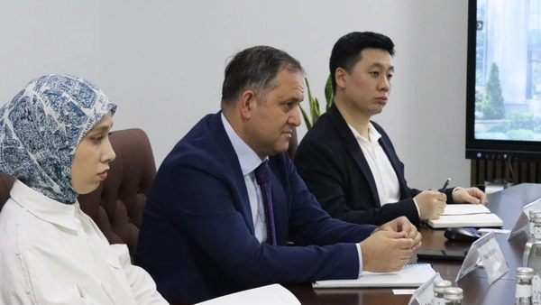 Representatives of International Financial Institutions Visit the Republican Stock Exchange "Toshkent"